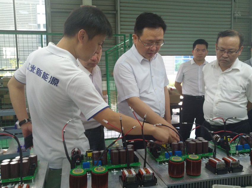 熱烈歡迎市委書記董衛(wèi)民一行蒞臨我司視察指導工作！